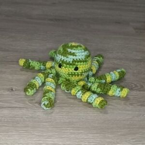 Crochet Octopus Green & Blue Camo Colored